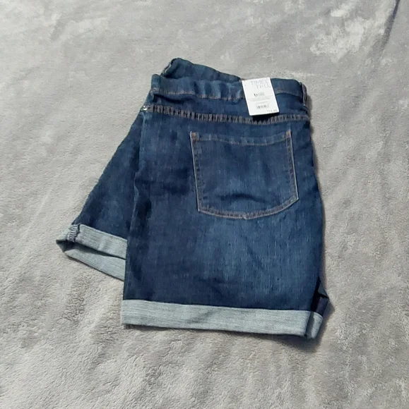 Time and Tru bluejean shorts NWT - Picture 3 of 4